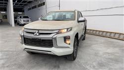 میتسوبیشی L200